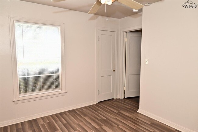 Building Photo - 1113 Harlan Ave