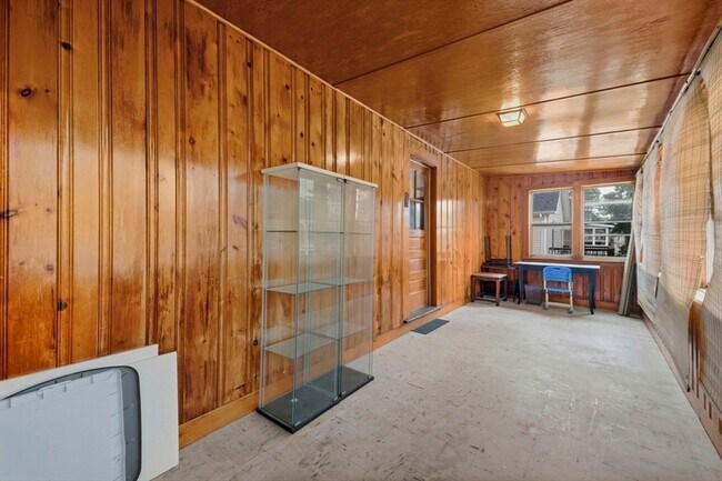 Building Photo - 152-154 Palmer Street Unit 2