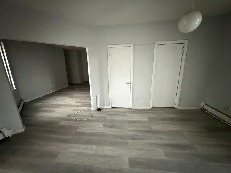 Building Photo - 10 Congress St