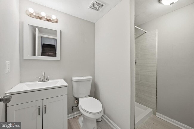 Building Photo - 40 Cobber Ln