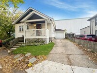 Building Photo - 40 Page St NE