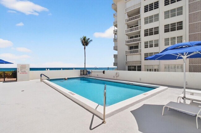 Building Photo - 3560 S Ocean Blvd