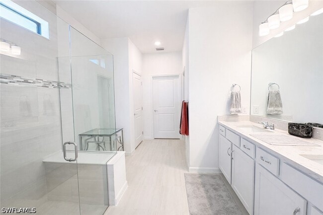 Building Photo - 3776 Passion Vine Dr