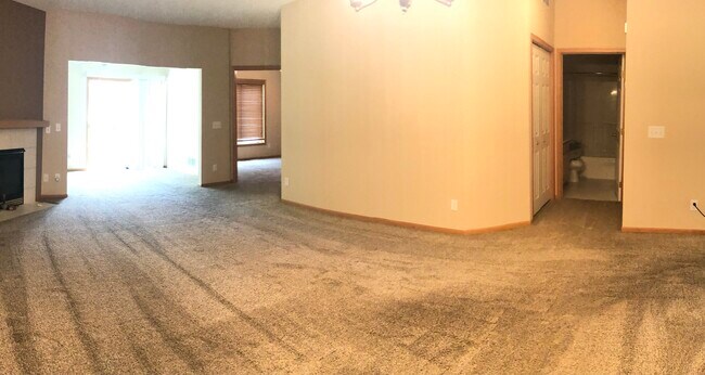 Building Photo - 20534 Cypress Dr