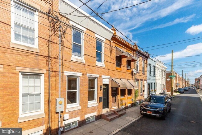 Building Photo - 3120 Tilton St