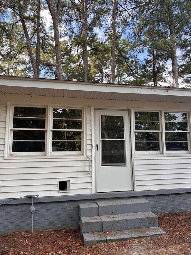 Building Photo - RENTAL HOME 3BD/2BTH