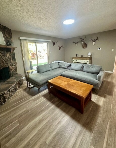 Building Photo - 1005 Waverly Dr