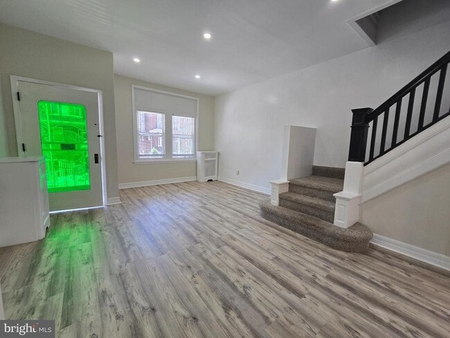 Building Photo - 5052 N Warnock St