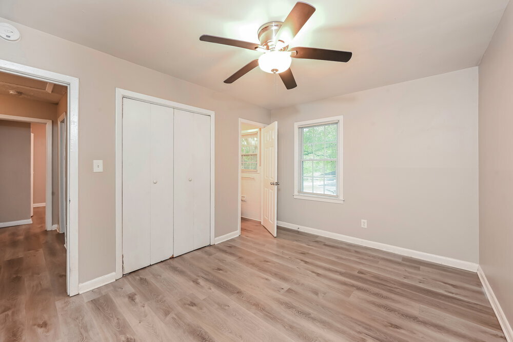 Building Photo - 3135 Robin Rd