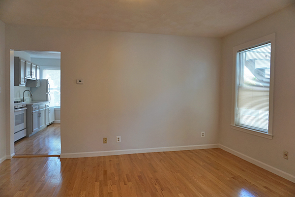 Building Photo - 20 Norumbega Ter