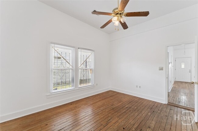 Building Photo - 1106 E Broad St