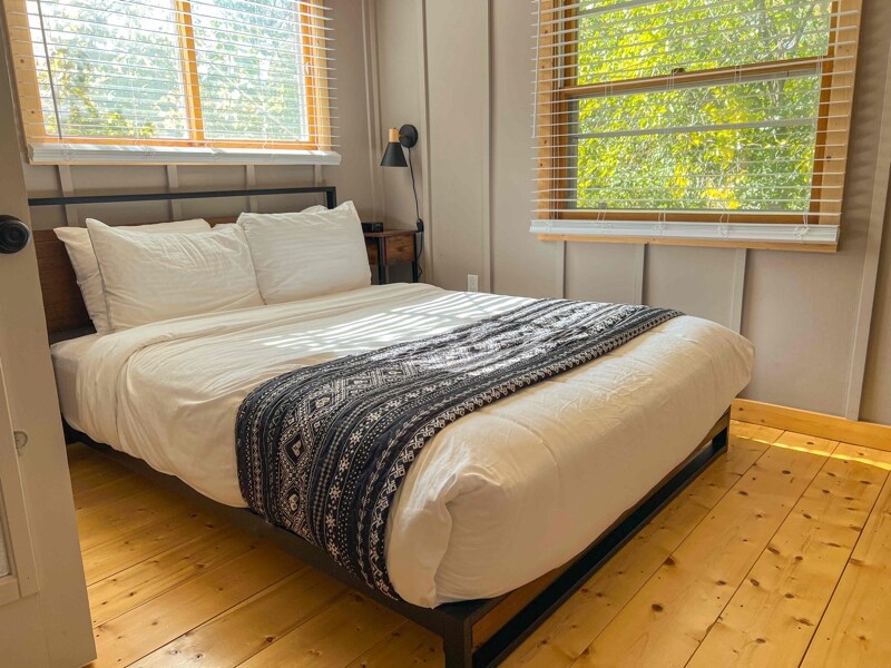 Building Photo - N3163 Tamarack Rd