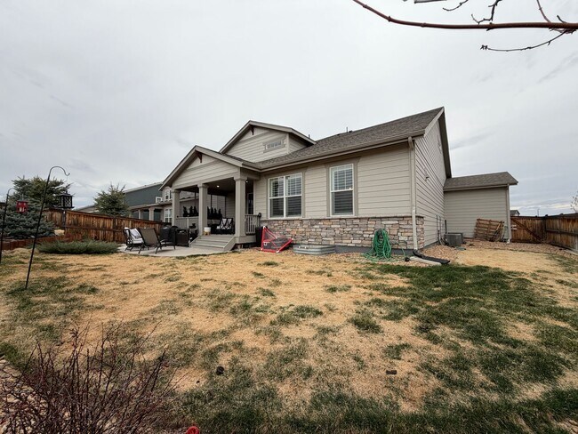 Building Photo - Exquisite Elizabeth Home