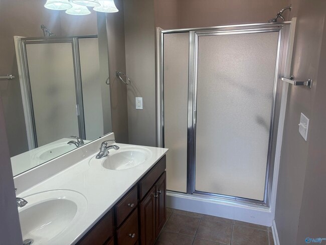 Building Photo - 14413 Birkdale Cir