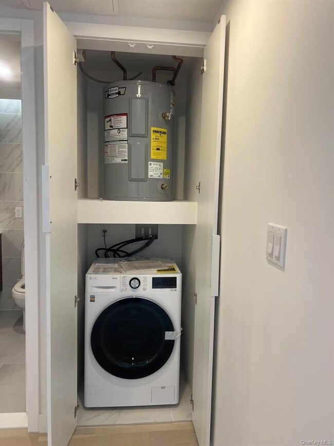 Building Photo - 144-49 Northern Blvd