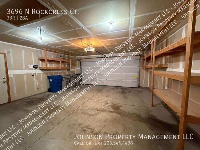 Building Photo - 3696 N Rockcress Ct