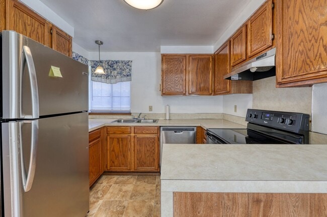 Building Photo - Cozy Lacey Rambler - Move-In Ready now! 3 bed 1 bath patio home - North Thurston S.D.