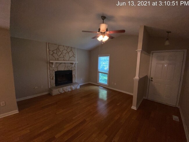Building Photo - 5061 Linton Hall Rd