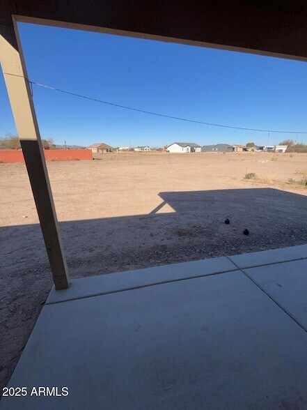 Building Photo - 3650 N Hohokam Dr