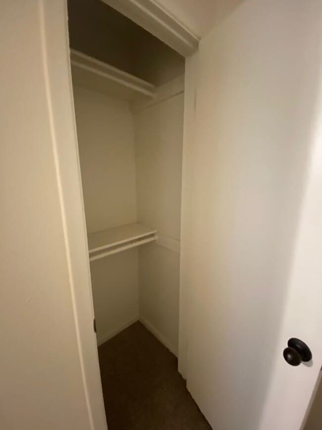 Building Photo - Duplex Homes 3/2/2