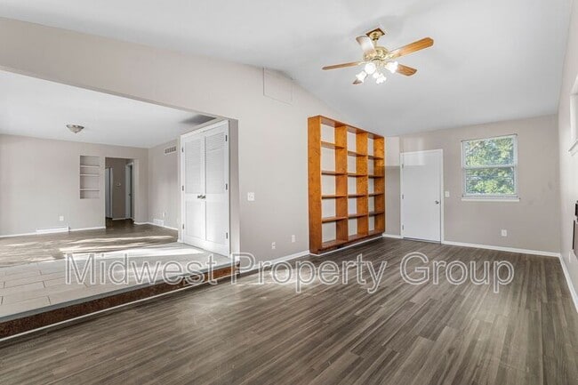 Building Photo - 615 Lynn Haven Ln