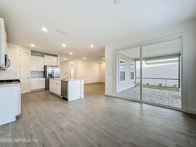 Building Photo - 133 Otsego Ln