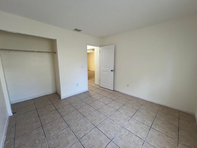 Building Photo - 17345 Bush Rd