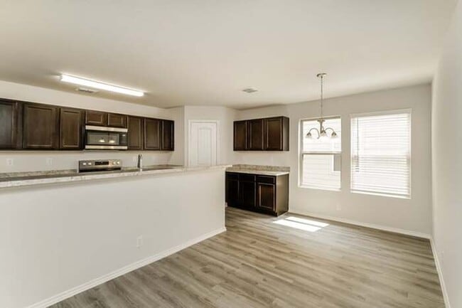 Building Photo - 5218 Jade Crossing