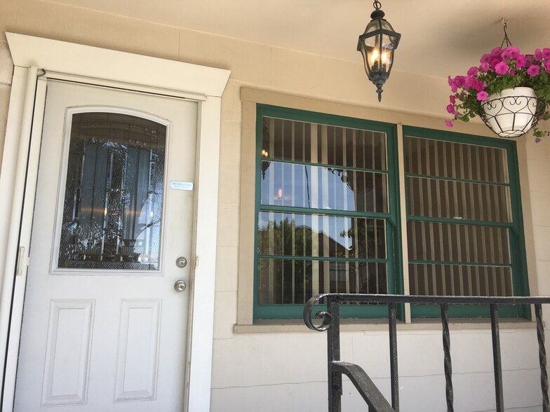 front door - 4579 50th St