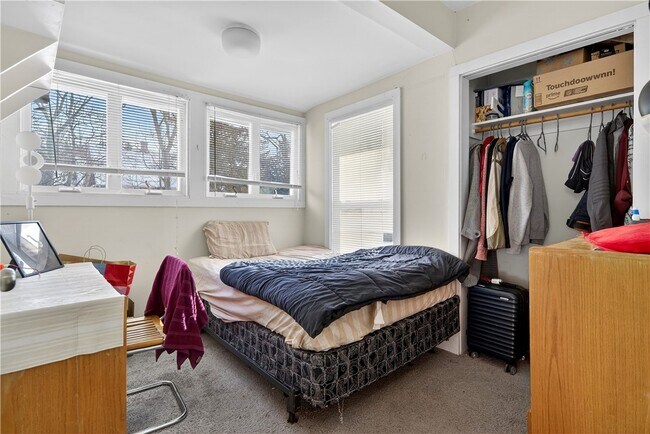 Building Photo - 303 Cornell St