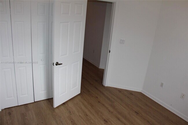 Building Photo - 11202 NW 83rd St