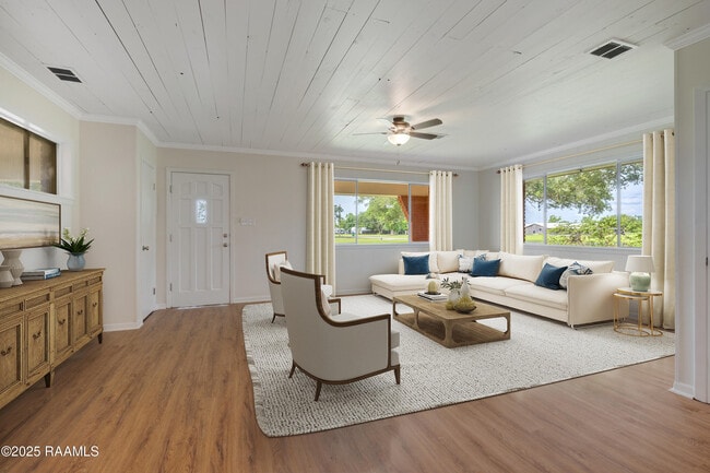 Building Photo - 17639 Pelican Rd