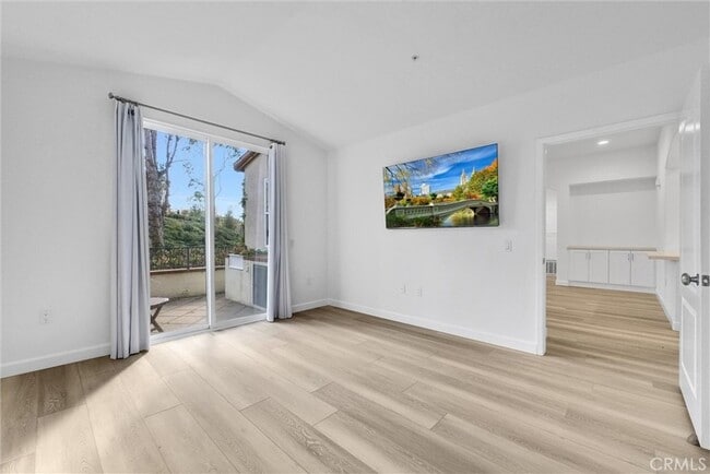 Building Photo - 6 Celano Ct