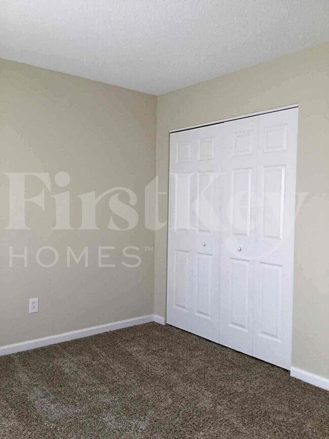 Building Photo - 10415 Candy Apple Ln