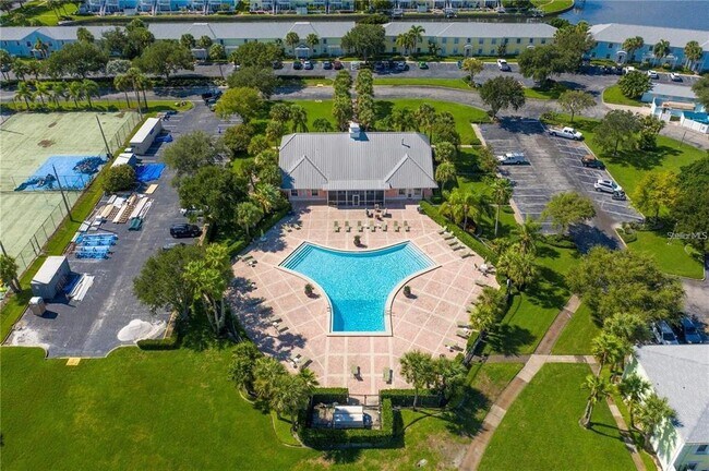Building Photo - 5006 Starfish Dr SE