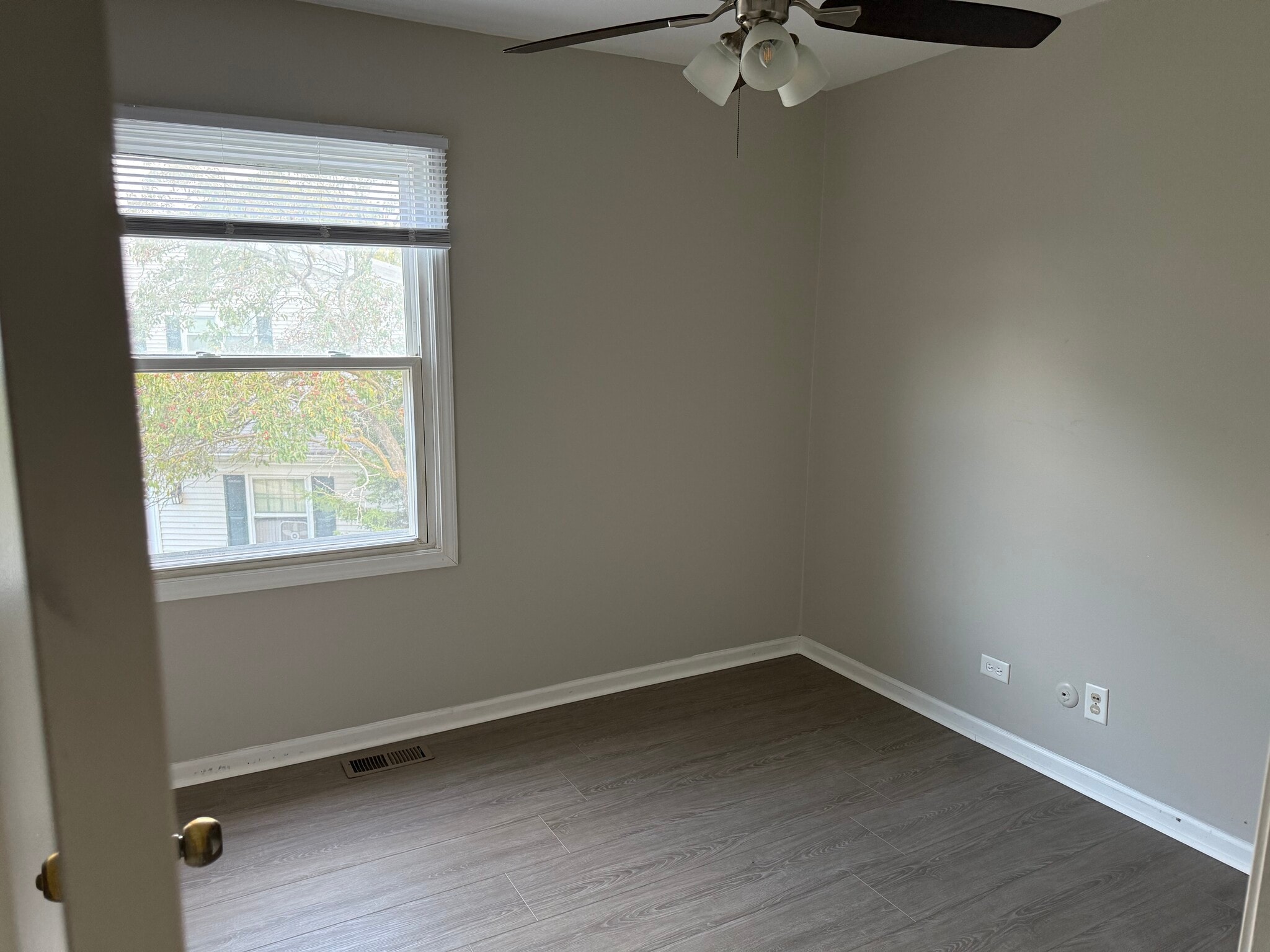 Building Photo - 7607 Bristol Ln