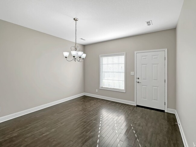 Building Photo - Perfect Location! Beautiful 3 bedroom home for rent!