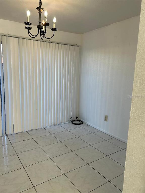 Building Photo - 4031 Henley Rd