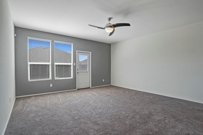 Building Photo - Beautiful Corner Lot Property in Paloma Creek!