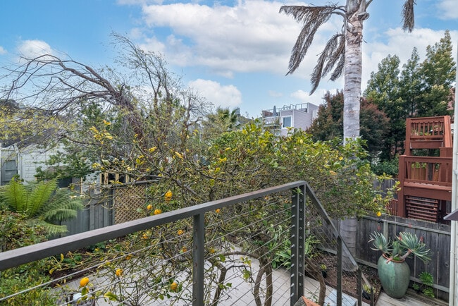 Building Photo - 3873 17th St