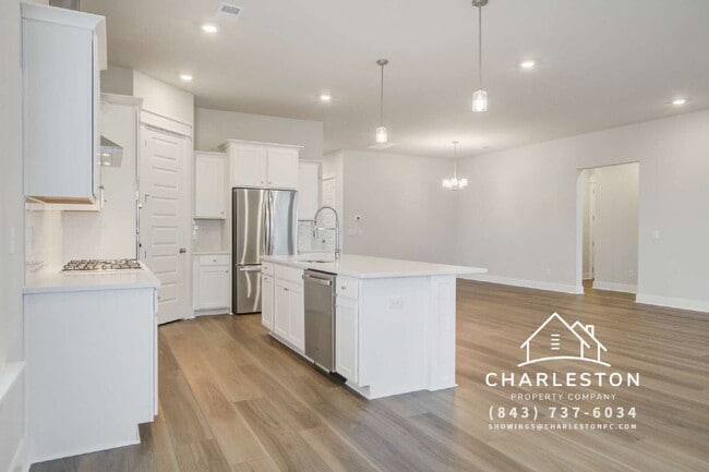 Building Photo - 412 Parish Farms Dr