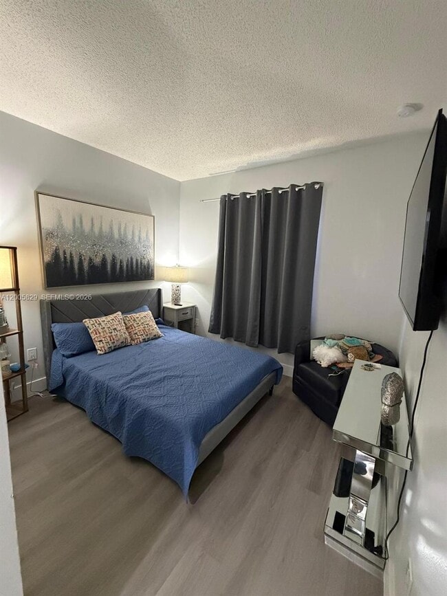 Building Photo - 2244 NE 42nd Ave