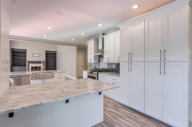 Building Photo - 1440 Chattahoochee Run Dr