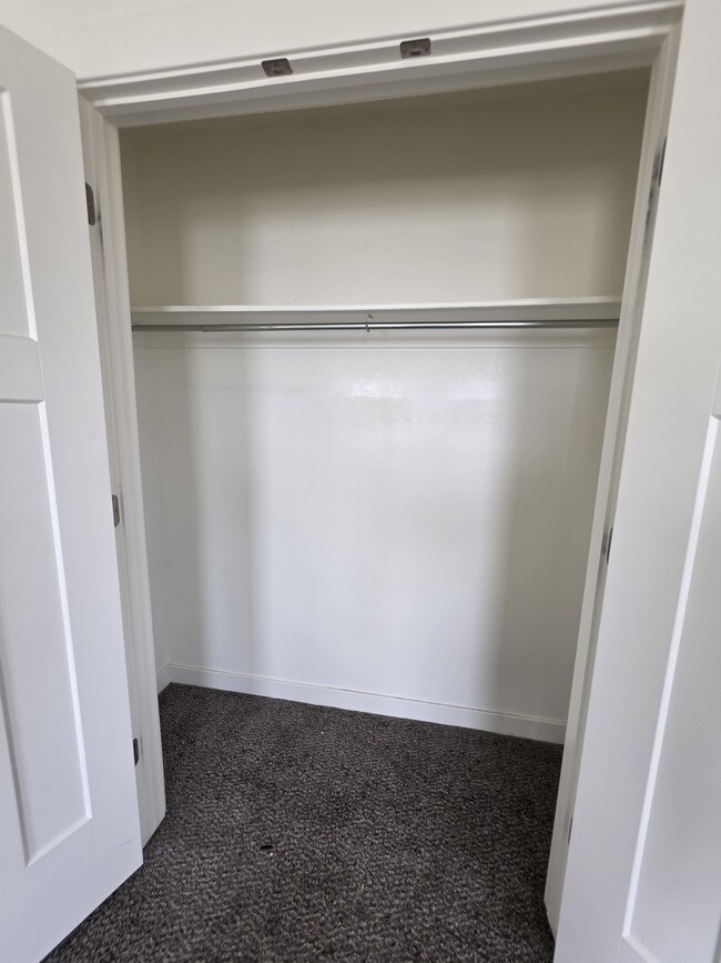 Building Photo - 4193 W High Gallery Ct