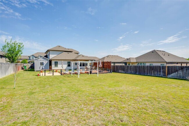 Building Photo - 709 Tinton Falls Ln