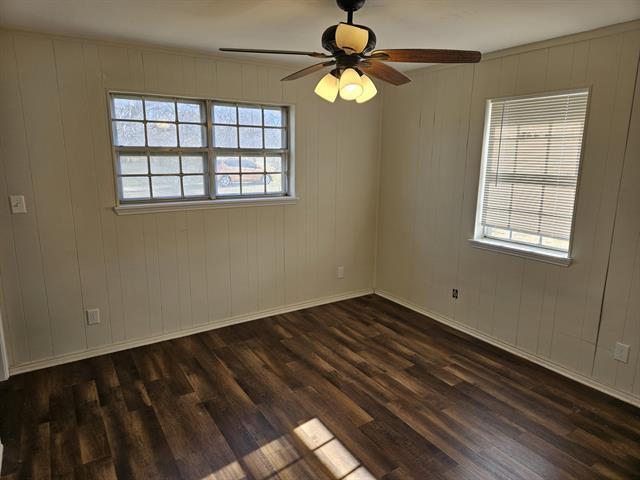 Building Photo - 974 Adays Rd