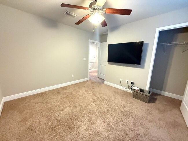 Building Photo - 163 Mosaic Oaks Cir