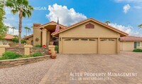 Building Photo - 3000sqft Home in Sun Lakes