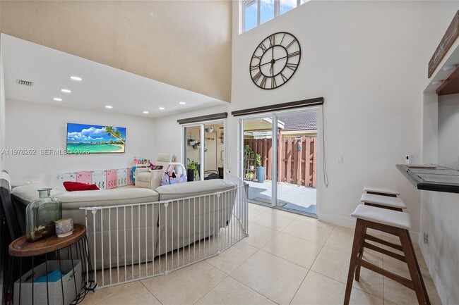 Building Photo - 6523 NW 170th Ln