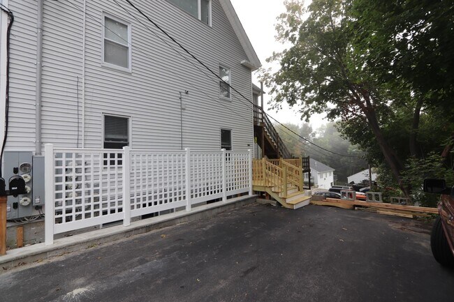 Building Photo - 20 Whipple Rd